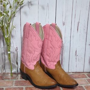 Old West Girls Pink Leather Western Boot Size Youth Size 3.5 and Women's 5.5